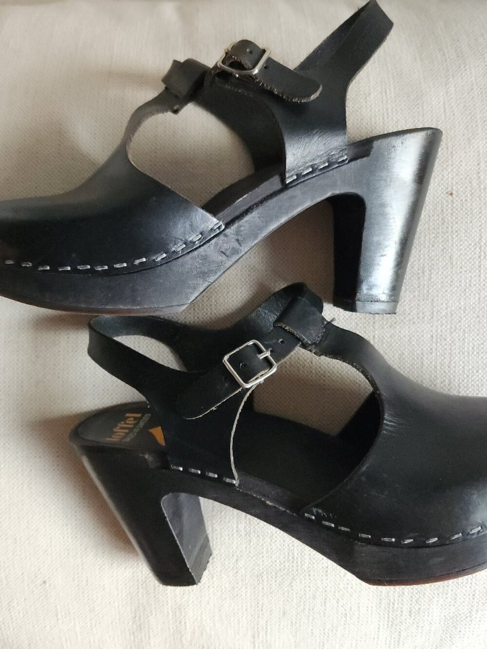 Swedish Hasbeens Black Leather Wooden Clogs - Sz EU 38 (approx. 7.5) - Picture 6 of 14